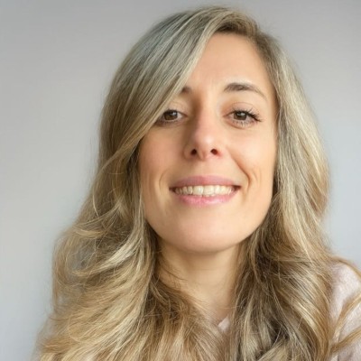 Claudia Burgos, Directora de INAT